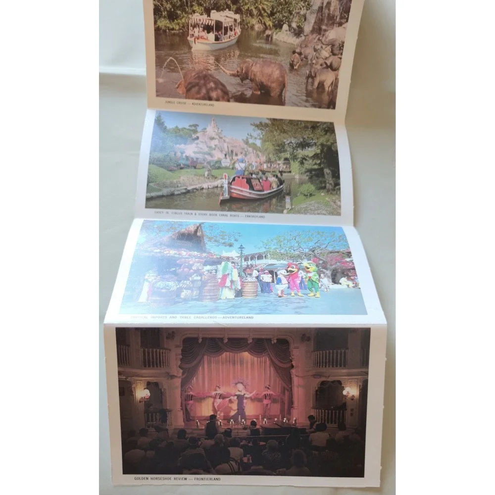 Vintage Disneyland 26 Scenes Postcard Booklet Walt Disney America Sings Souvenir